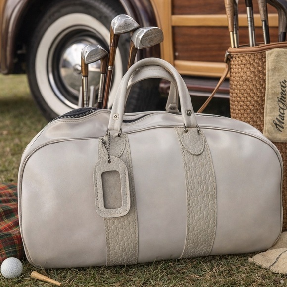 Macgregor Handbags - Vintage MacGregor Boston Leather Golf Bag - white